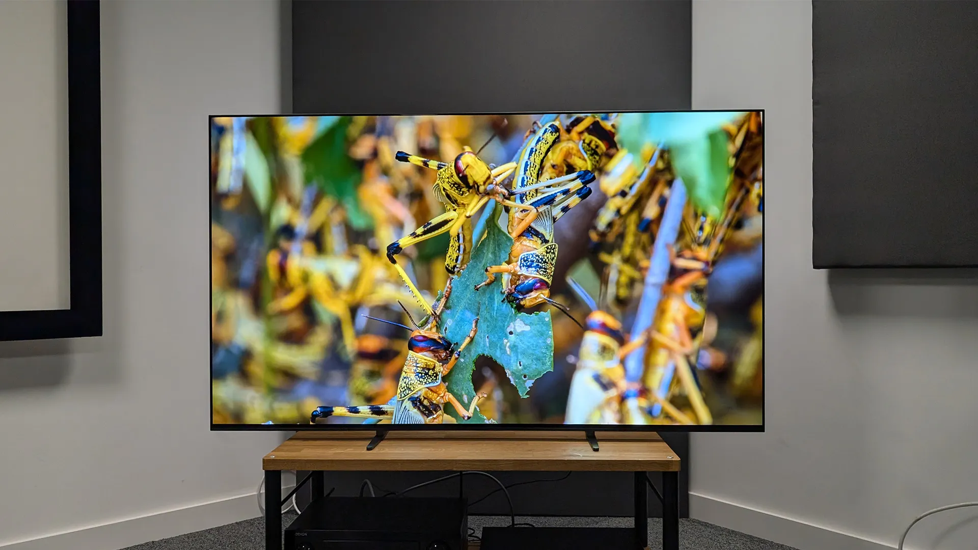 Sony BRAVIA 8 K-65XR80 4K OLED 120Hz Google TV Dolby Vision description image 2